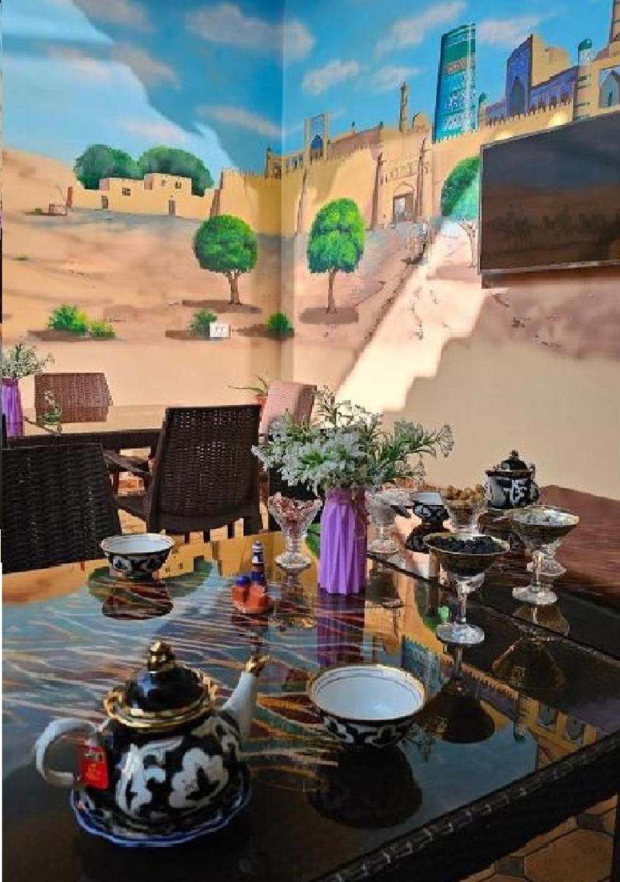 Khiva Khan Hotel Esterno foto