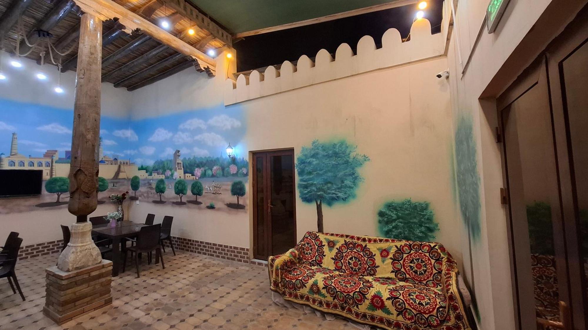 Khiva Khan Hotel Esterno foto