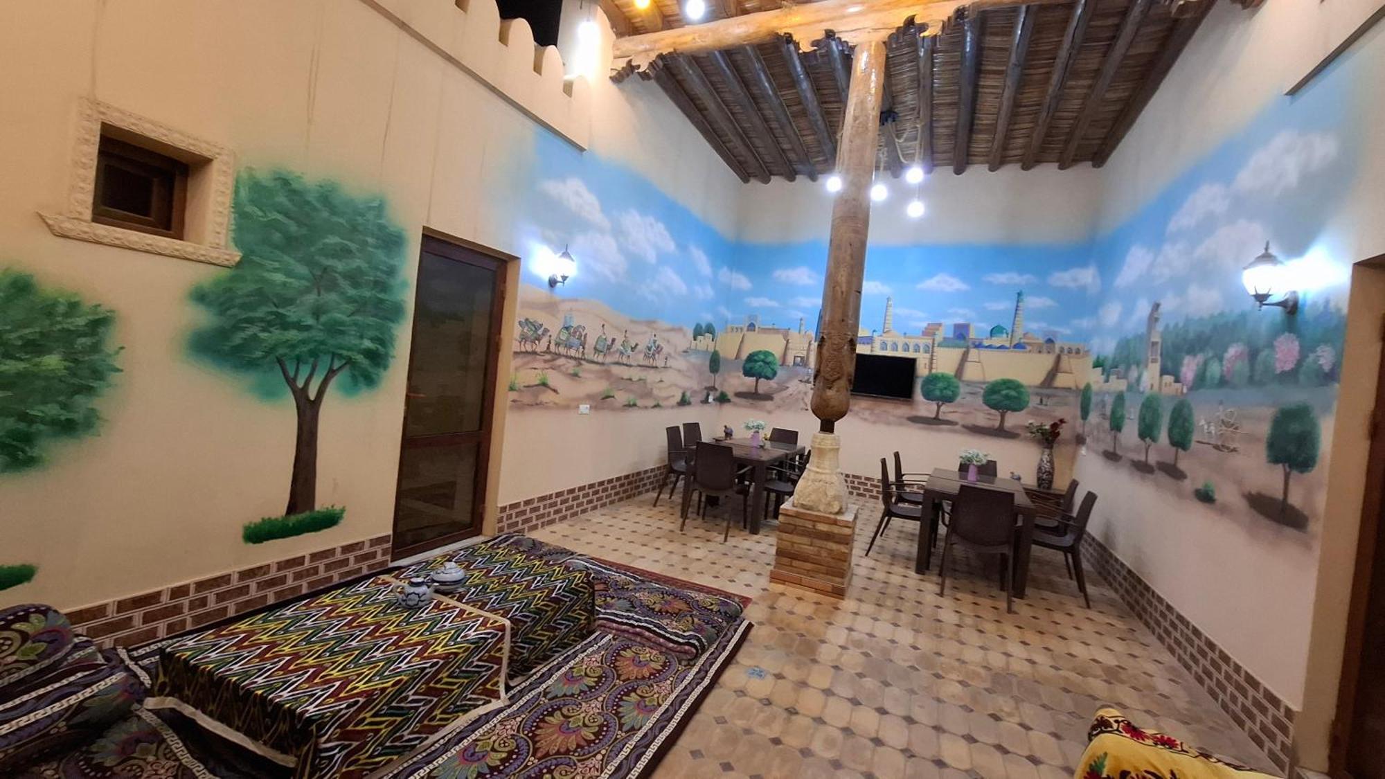 Khiva Khan Hotel Esterno foto